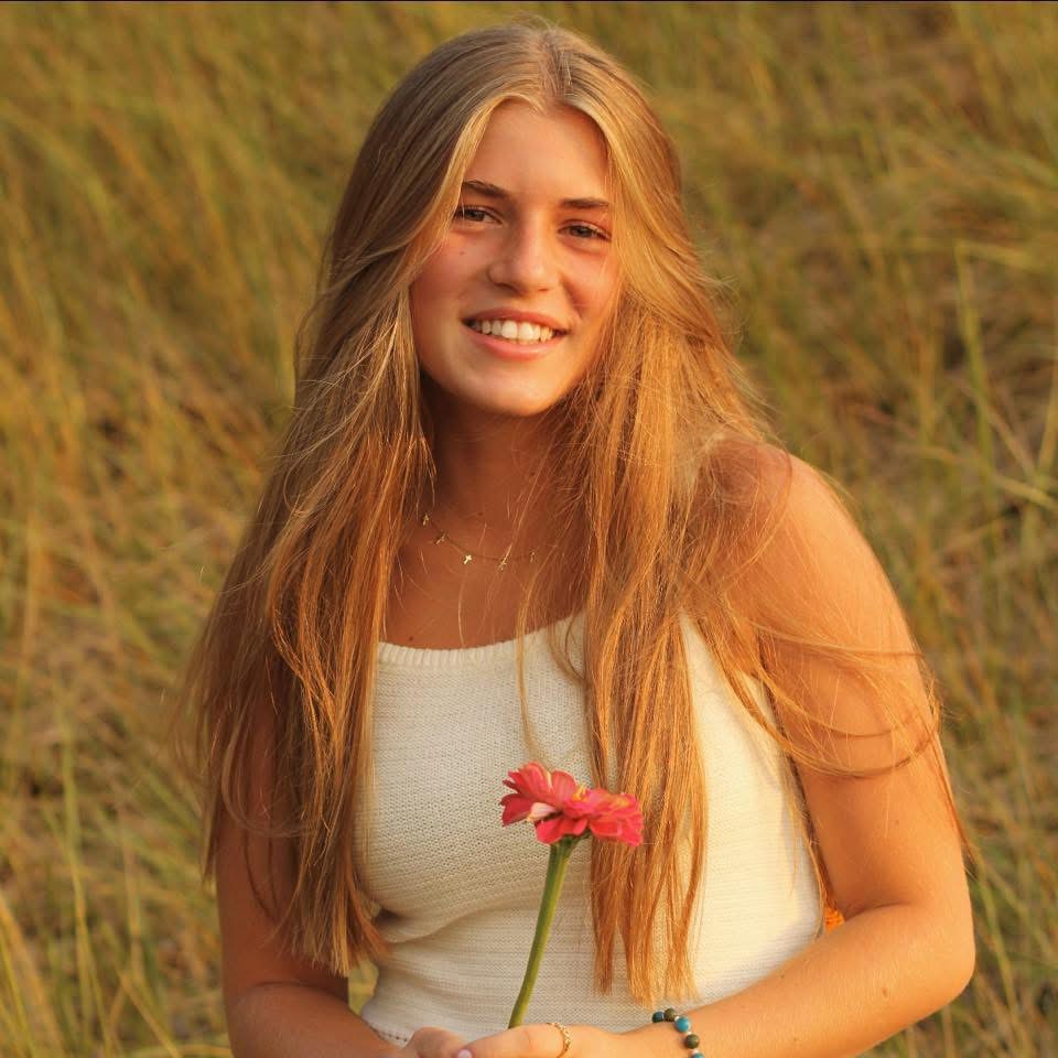 Kelsey, founder of Render & Root Naturals